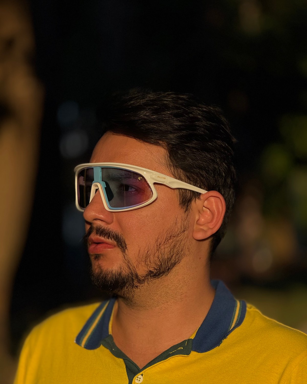 Óculos ALIV4 Brava na cor Lente Fotocromática / Haste Branca